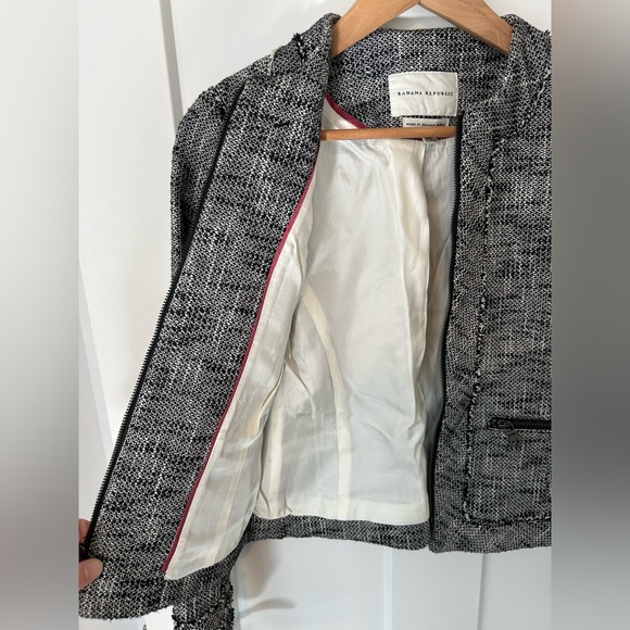 EUC Banana Republic Women's Collarless Black and White Tweed Blazer - Picture 6 of 7